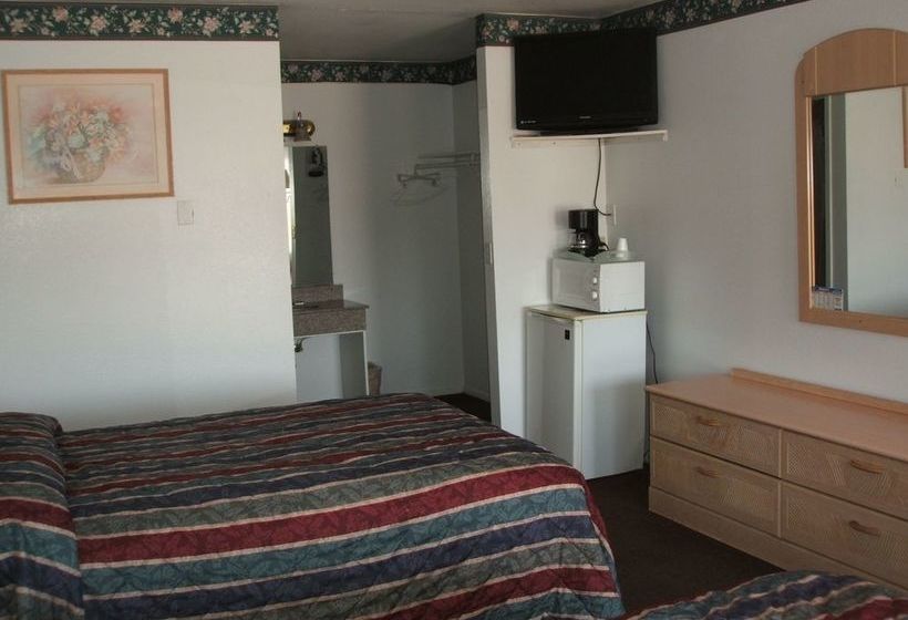 Мотель Camlot Inn