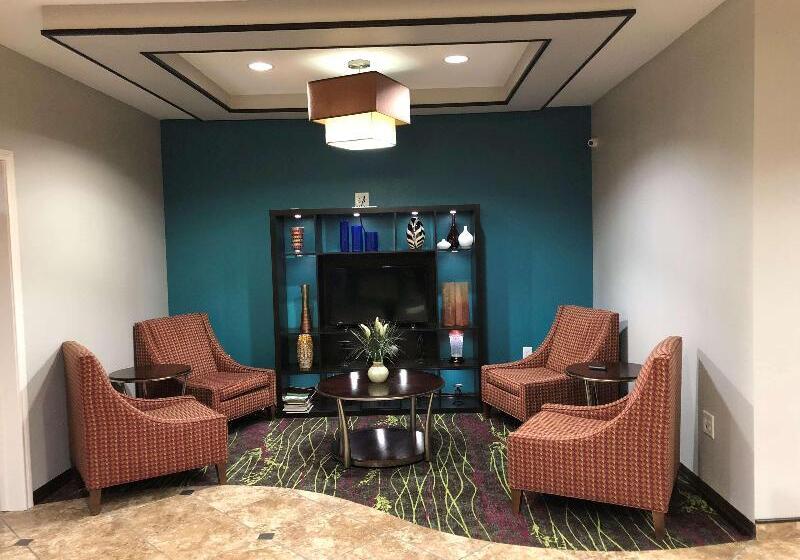 מוטל Executive Inn & Suites Joaquin