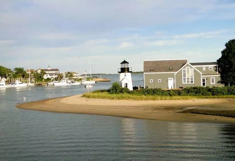 Мотель Ocean Street Inn On Hyannis Harbor