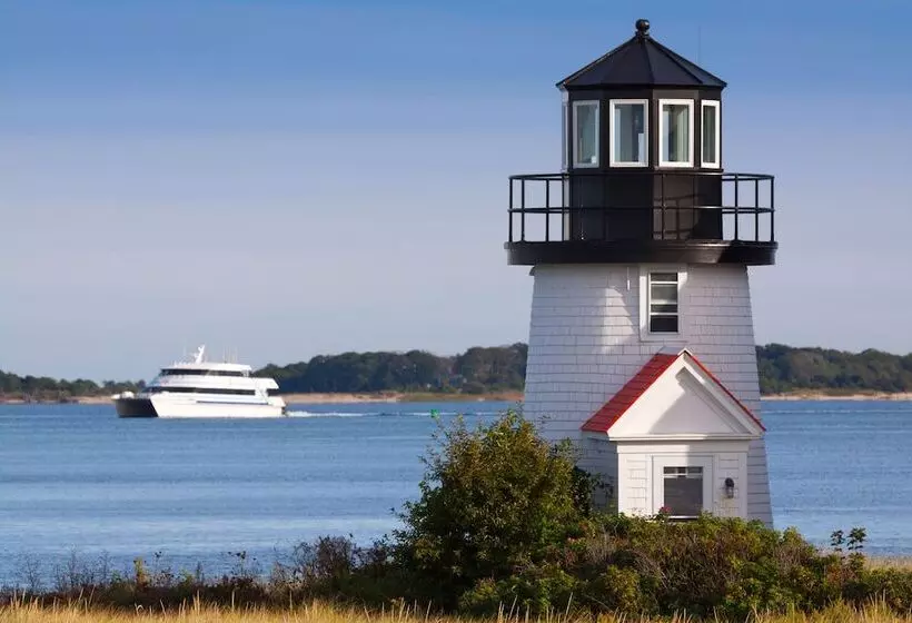 Мотель Ocean Street Inn On Hyannis Harbor