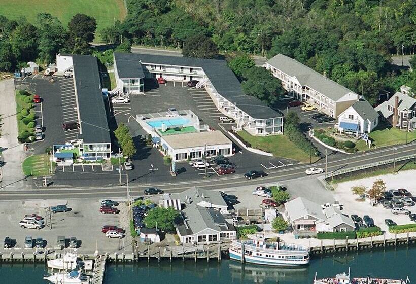 مُتل Ocean Street Inn On Hyannis Harbor