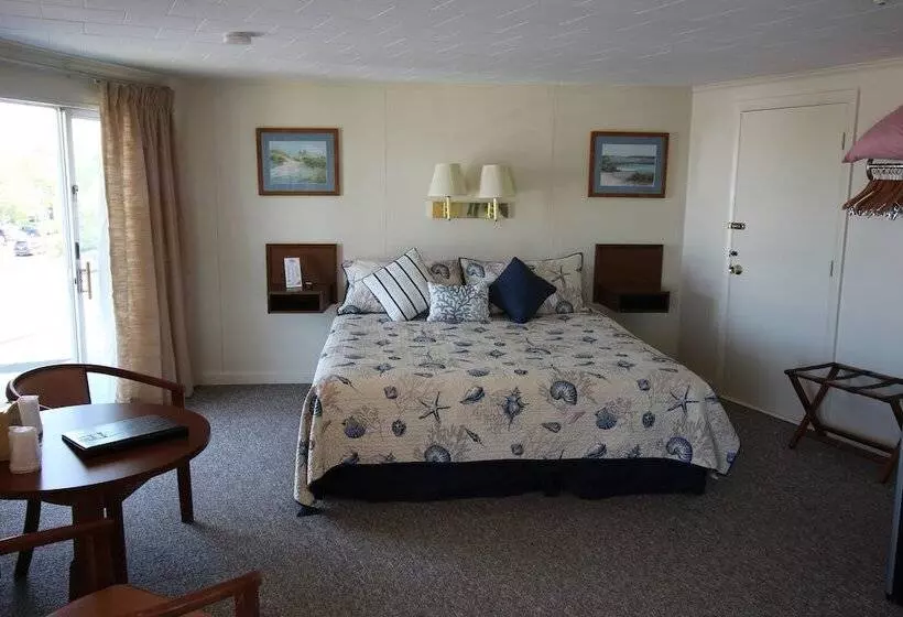 Мотель Ocean Street Inn On Hyannis Harbor