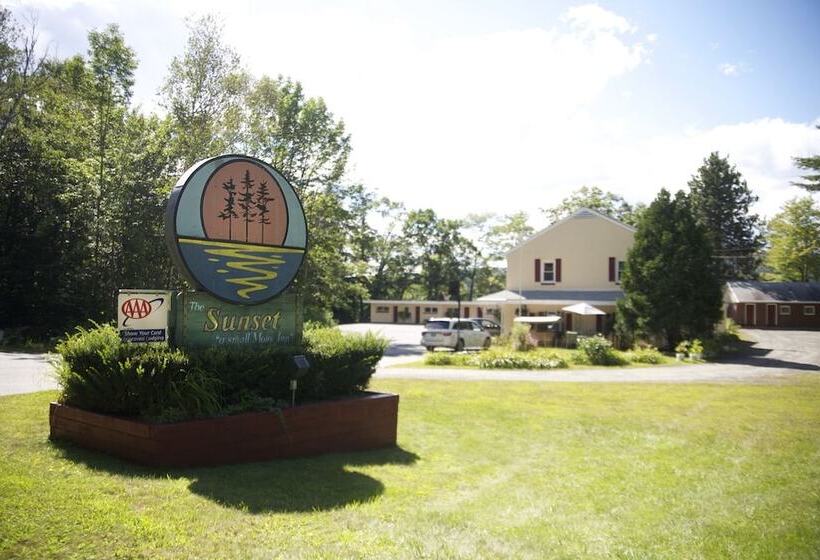 汽车旅馆  Sunset Motor Inn