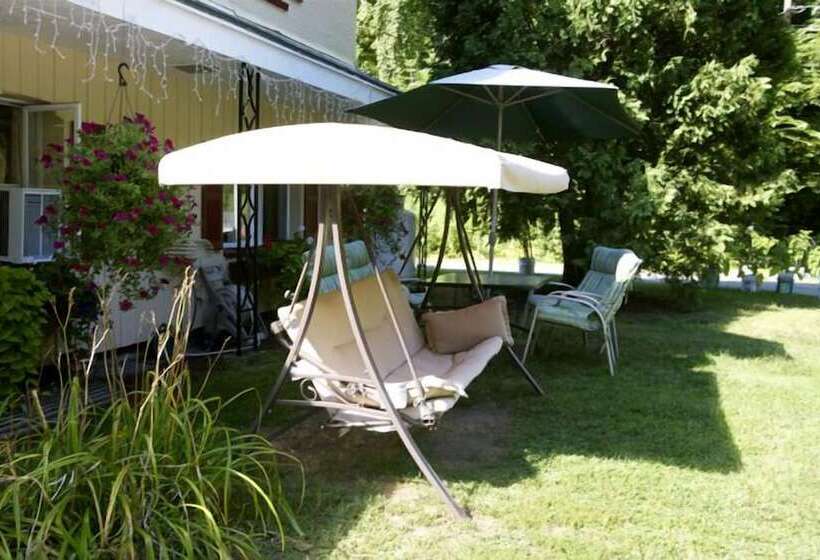 汽车旅馆  Sunset Motor Inn