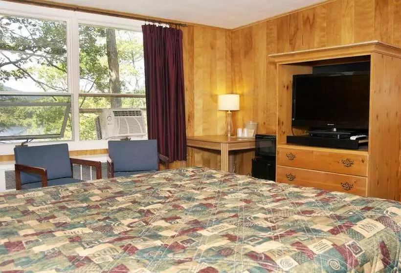 モーテル Sunset Motor Inn