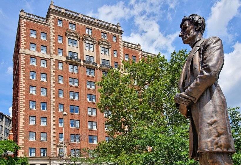 Residence Inn By Marriott Cincinnati Downtown/the Phelps