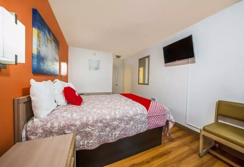 Royal Gateway Motel