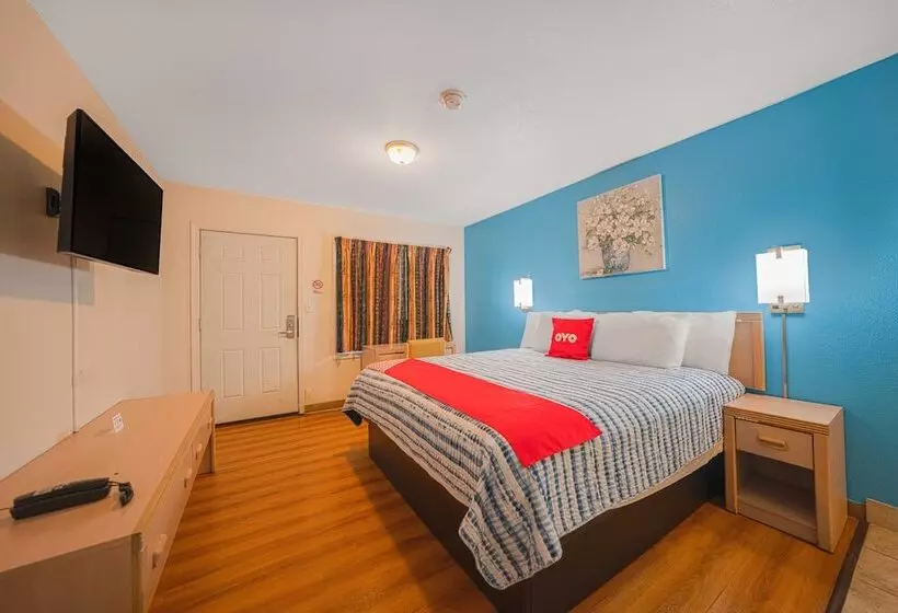 Royal Gateway Motel