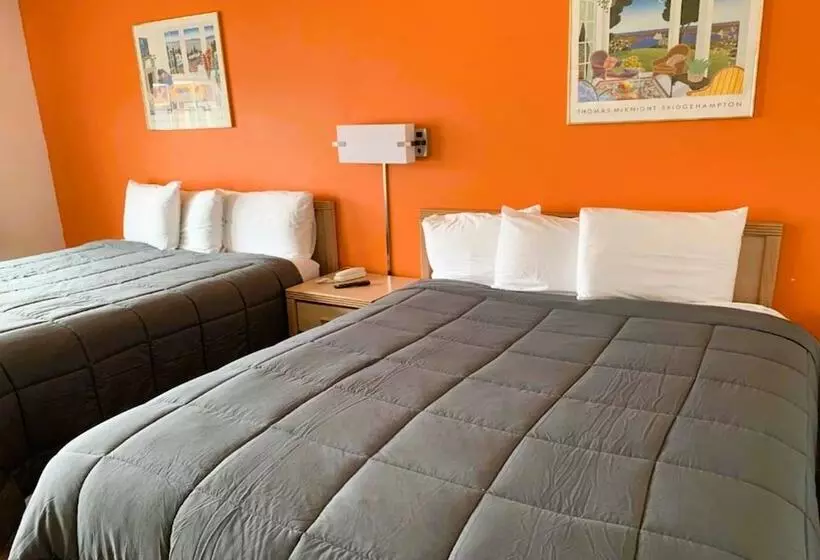 Royal Gateway Motel