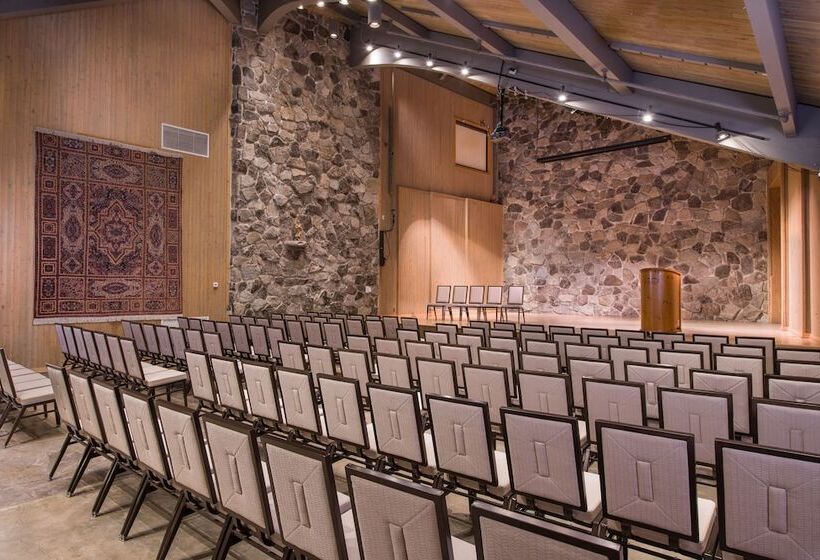 Sleeping Lady Mountain Resort