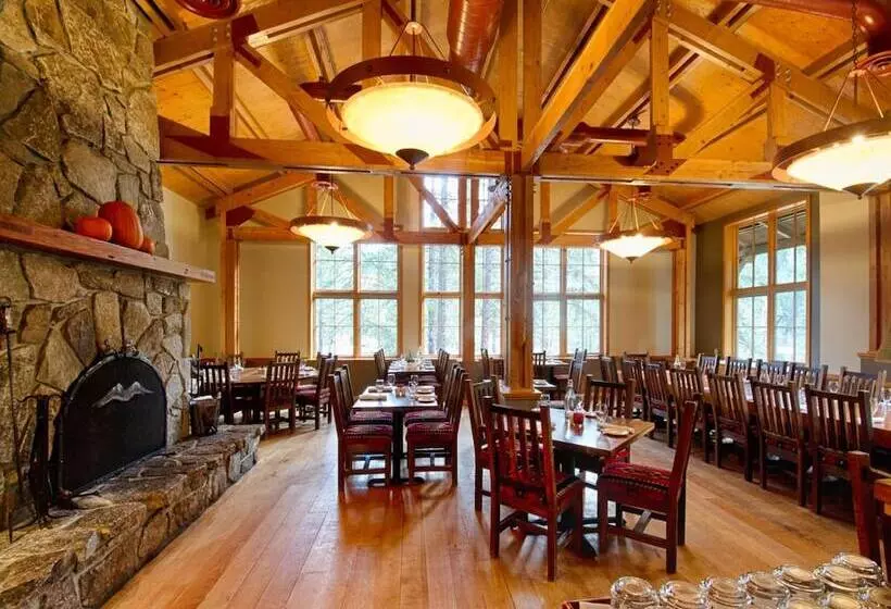 Sleeping Lady Mountain Resort