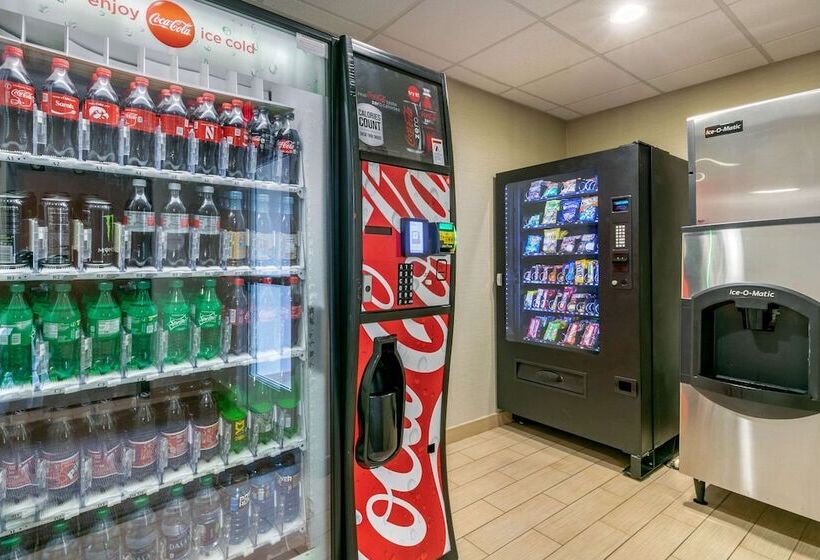 ホテル Comfort Inn & Suites Marion I57