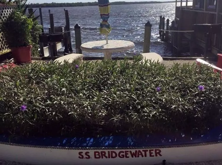 호텔 Bridgewater Inn