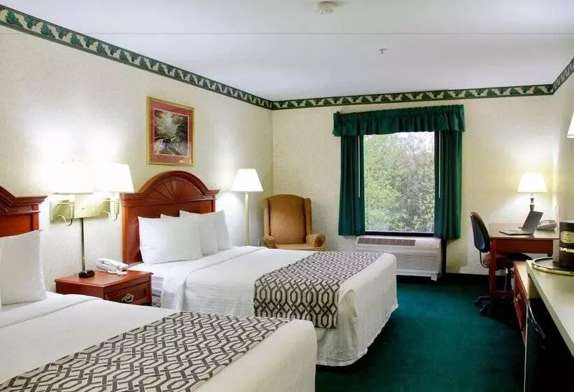 Grand Vista Hotel & Suites