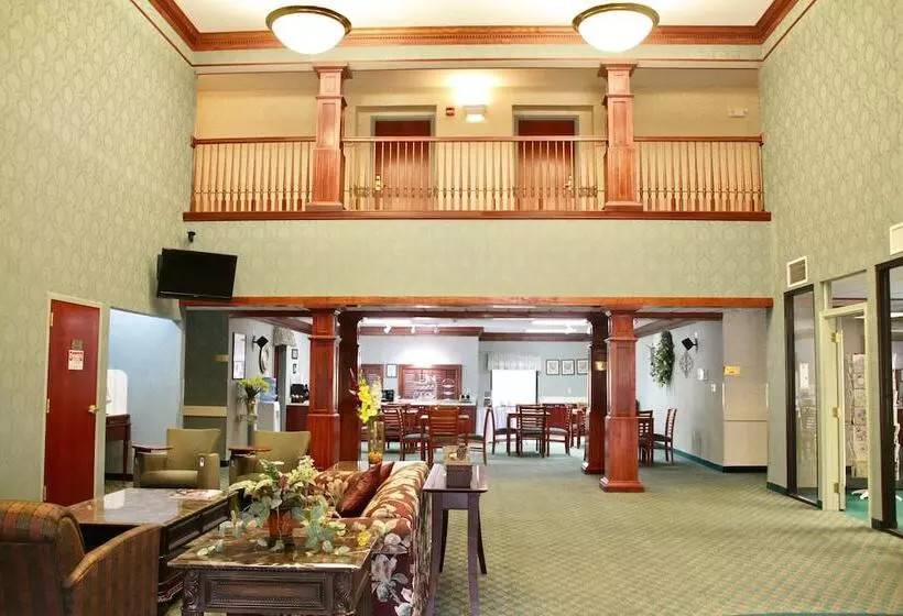 Grand Vista Hotel & Suites