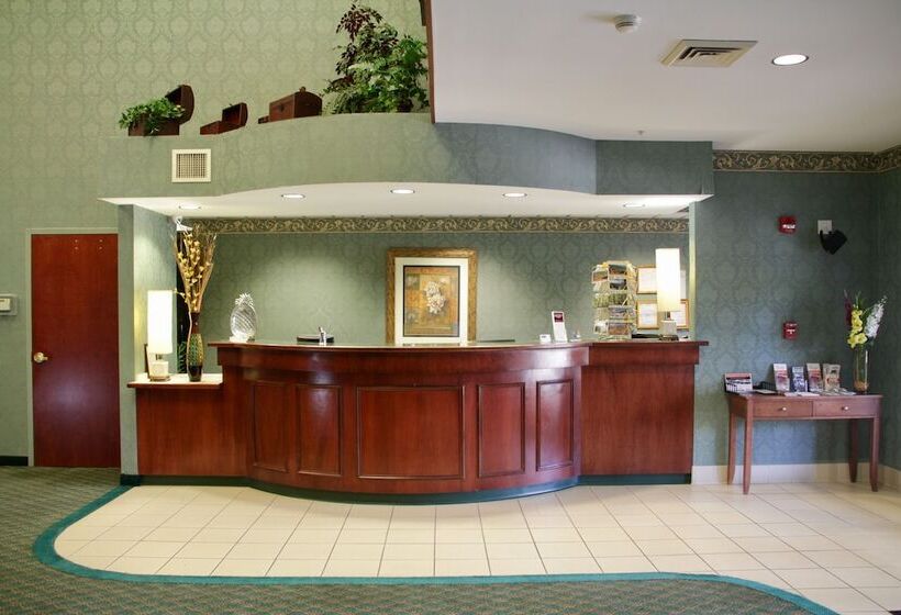 Grand Vista Hotel & Suites