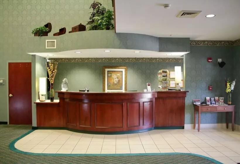 Grand Vista Hotel & Suites