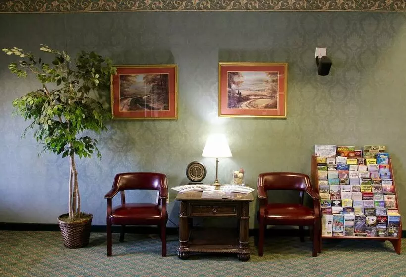 Grand Vista Hotel & Suites