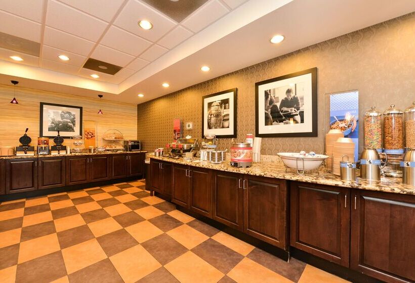 Отель Hampton Inn West Monroe