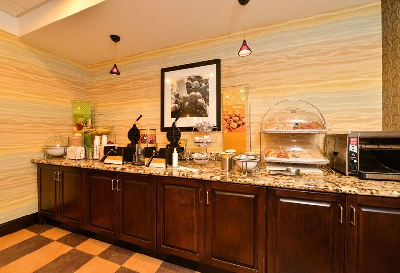 Отель Hampton Inn West Monroe