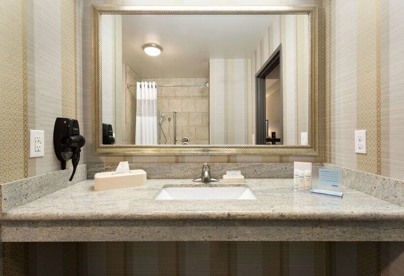 Отель Hampton Inn West Monroe