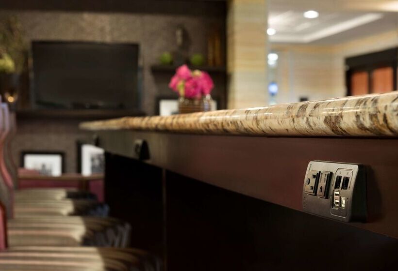 Отель Hampton Inn West Monroe