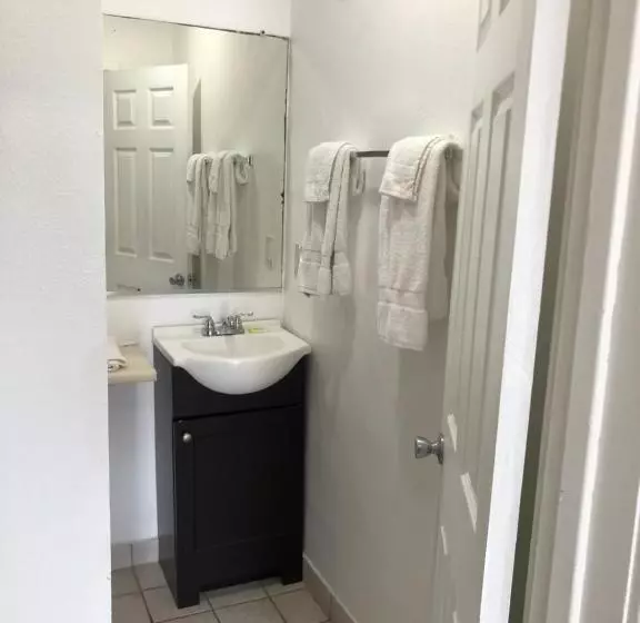 酒店 Haven Inn Of Chico