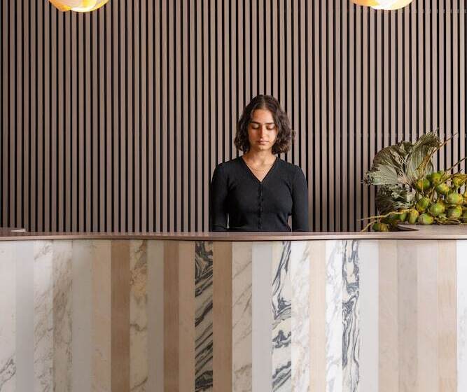 בית מלון כפרי The Shoals Suites & Slips