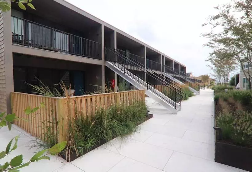 Otel The Shoals Suites & Slips