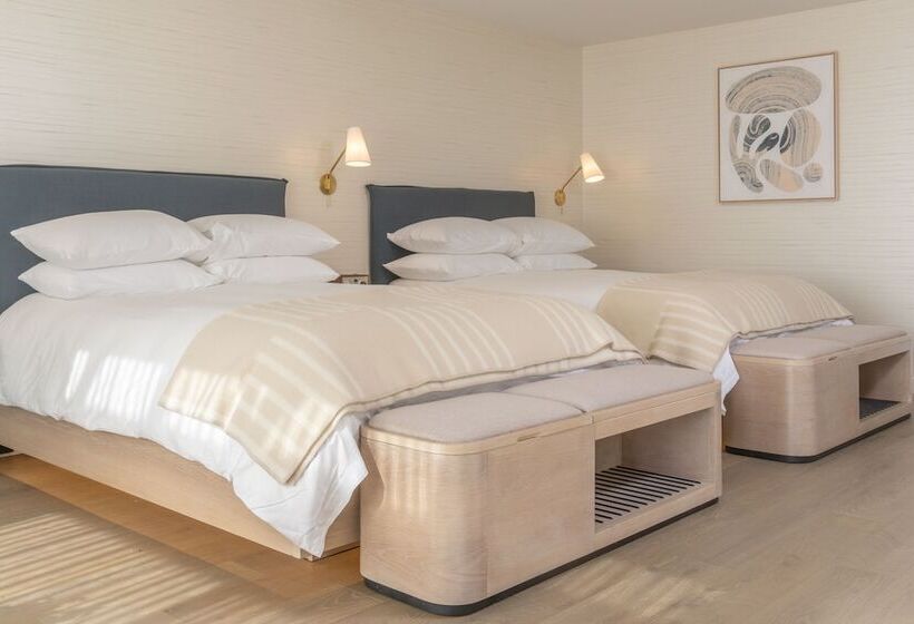 בית מלון כפרי The Shoals Suites & Slips