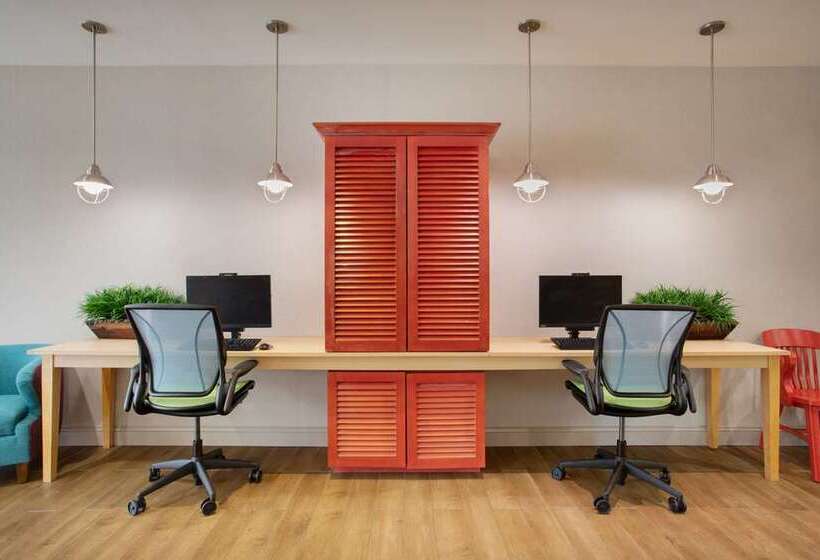 هتل Home2 Suites By Hilton Charlotte I 77 South, Nc