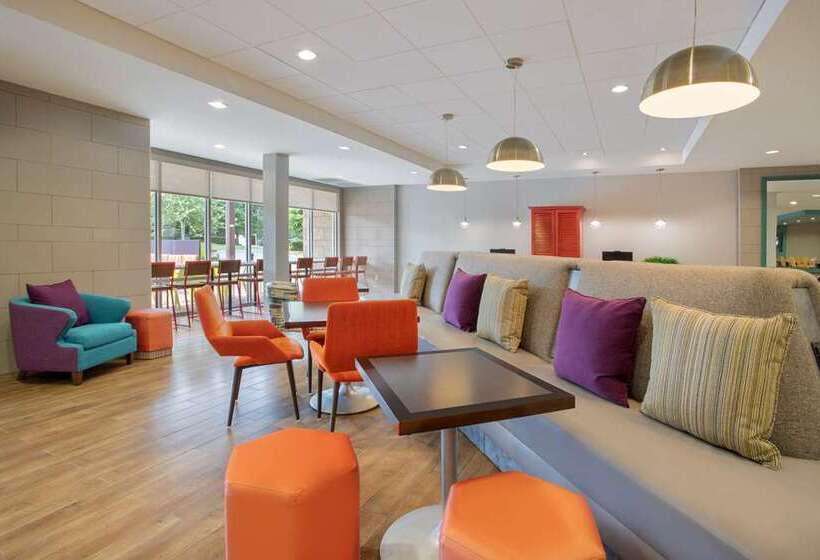 هتل Home2 Suites By Hilton Charlotte I 77 South, Nc