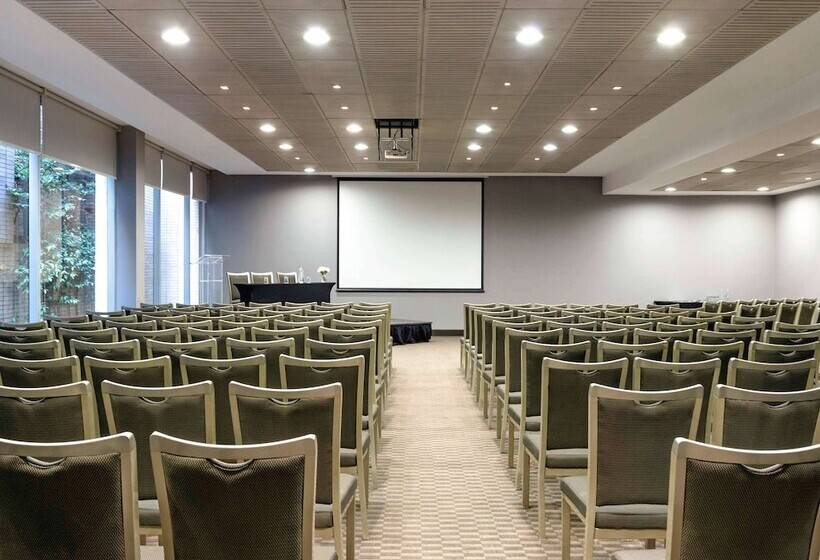 فندق Pullman Santiago Vitacura