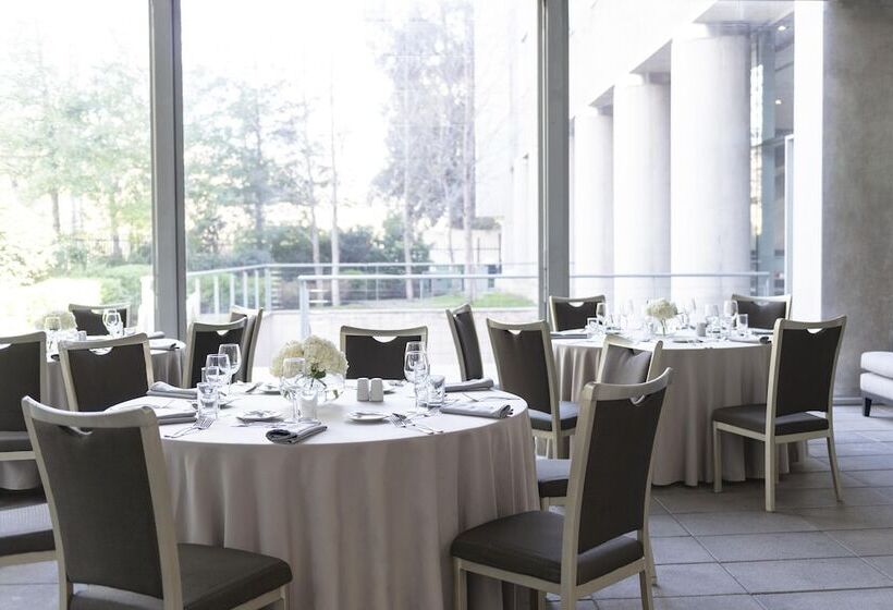 فندق Pullman Santiago Vitacura