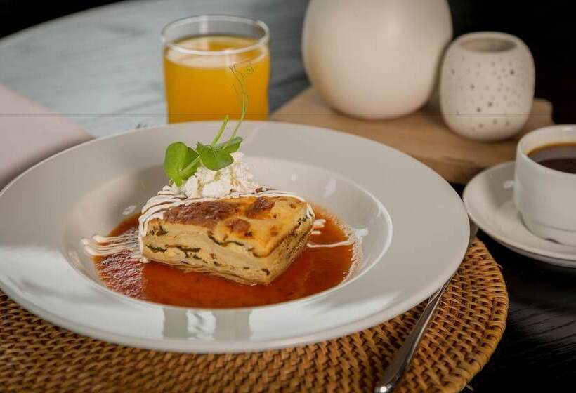 Отель Suites Contempo