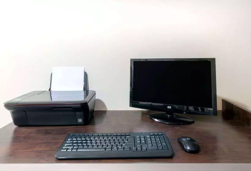 Microtel Inn And Suites Eagle Pass