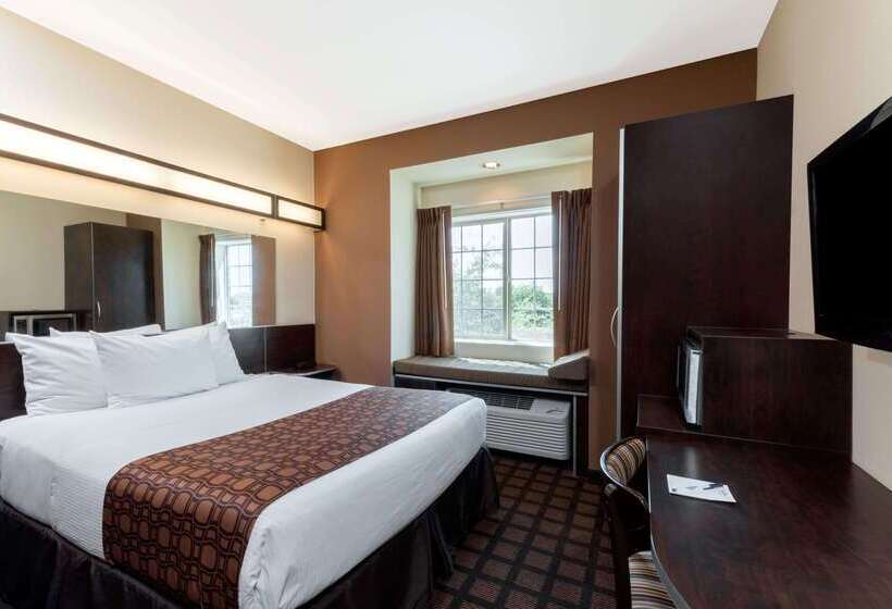 Microtel Inn And Suites Eagle Pass