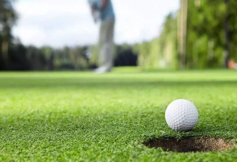 Мотель M Star Hotel Cleveland