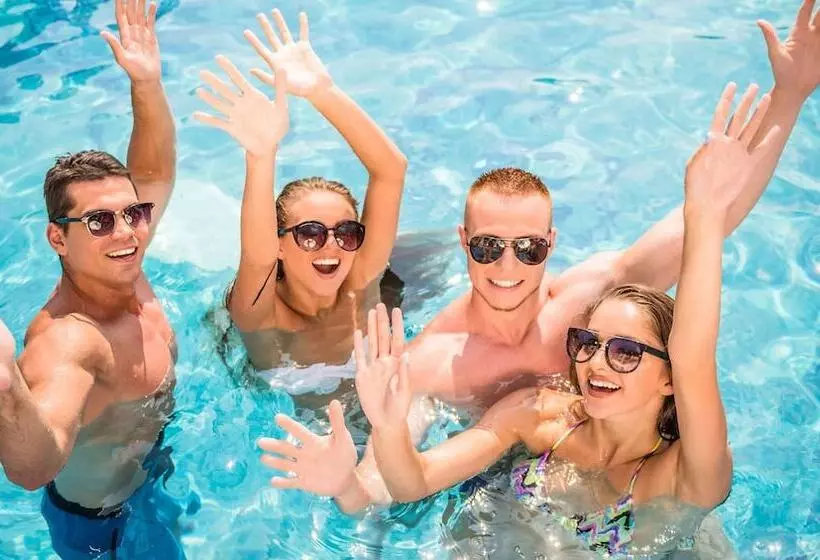 Мотель M Star Hotel Cleveland