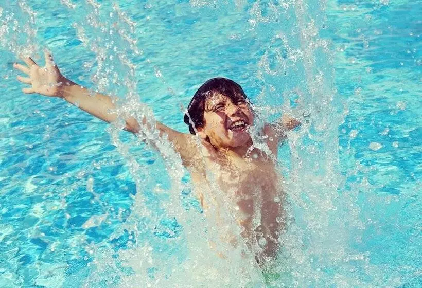 Мотель M Star Hotel Cleveland