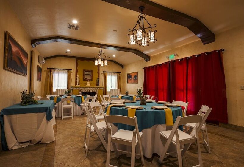 منتجع Los Arboles