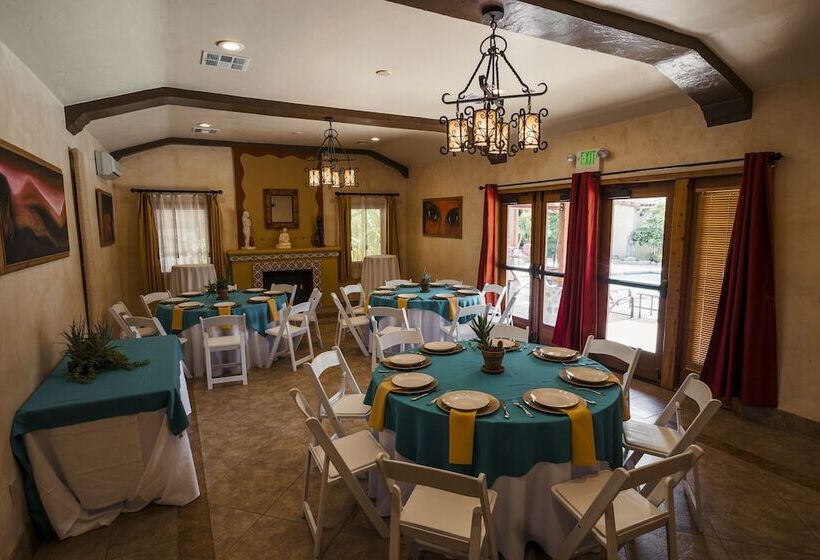 منتجع Los Arboles