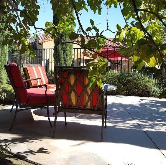 منتجع Los Arboles