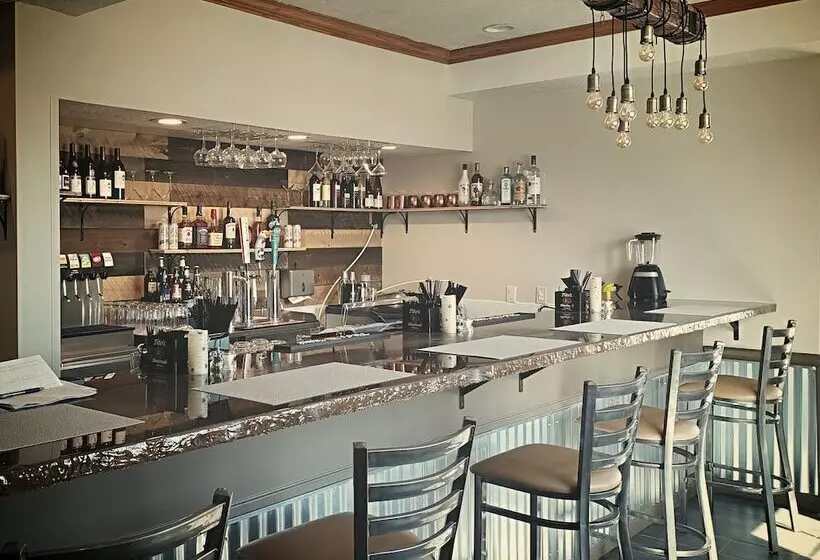 אתר נופש Mojave Edge