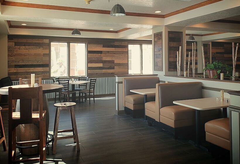 منتجع Mojave Edge