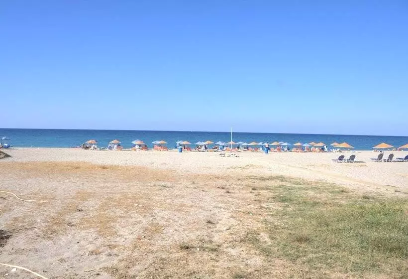 Trefon Hotel Apartments And Family Suites