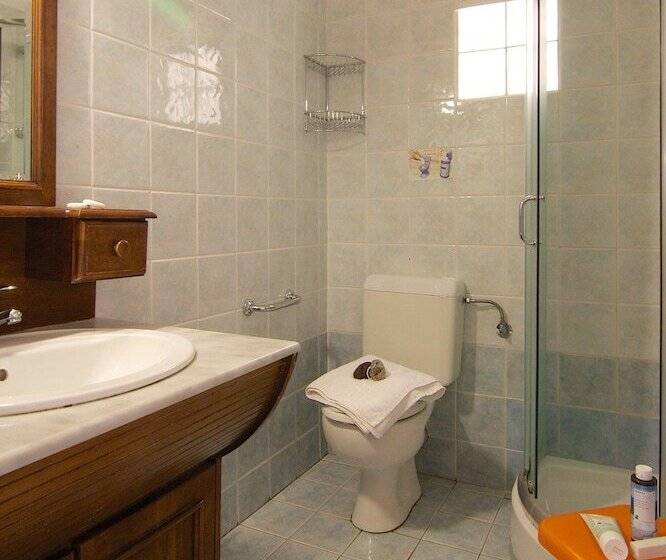 Trefon Hotel Apartments And Family Suites