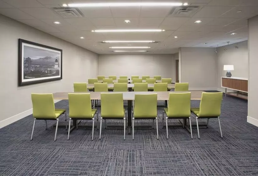 ホテル Holiday Inn Express & Suites   Jacksonville Camp Lejeune Area, An Ihg