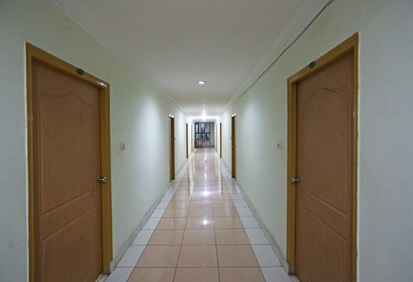 酒店 Supreme Park View