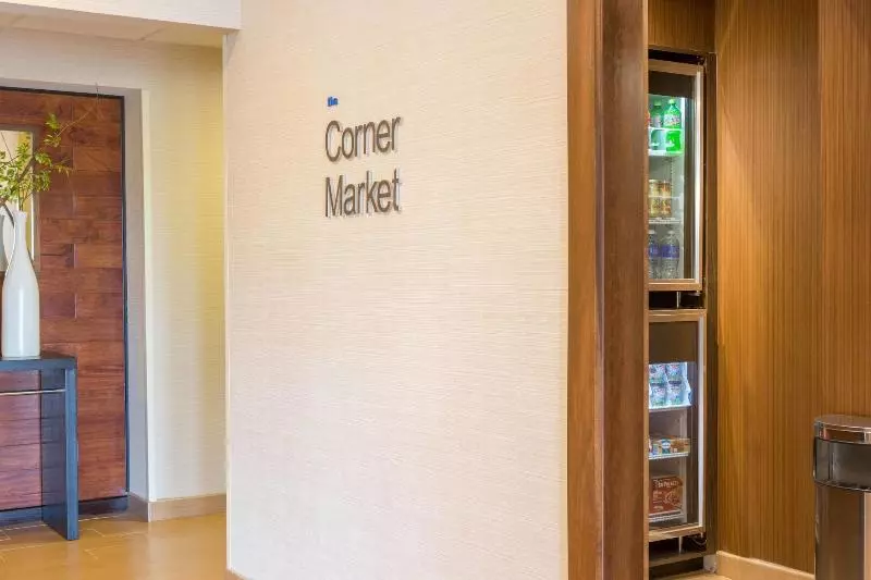 Fairfield Inn & Suites By Marriott Columbus